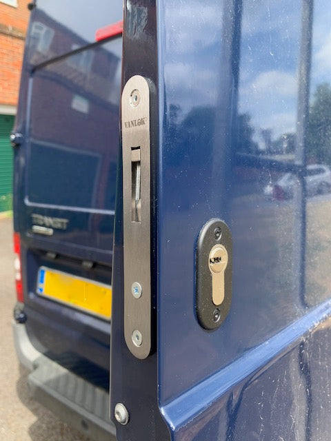 Ford Transit mk7 twin rear door hooklock