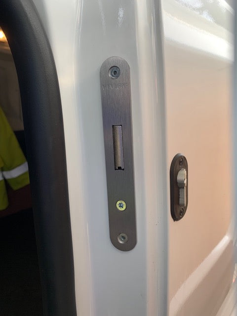 Toyota Proace City sliding door deadlock