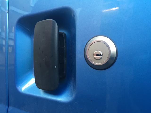 Transit Mk6 and Mk7 sliding door slamlock