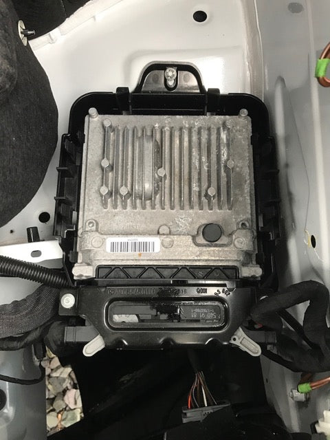 Mercedes Sprinter ECU no shield