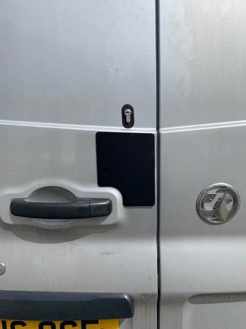 NV300 TWIN REAR DOOR LOCKSHIELD