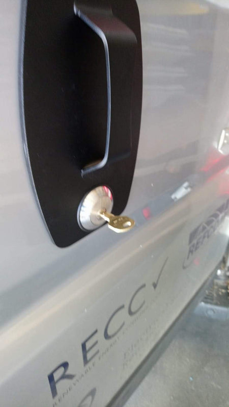 Peugeot Boxer rear door slamhandle