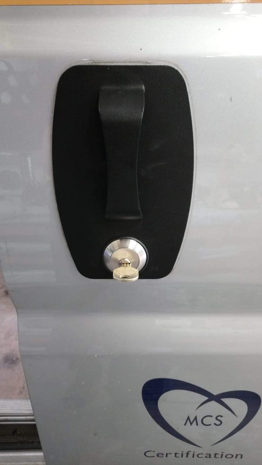Peugeot Boxer side door slamhandle