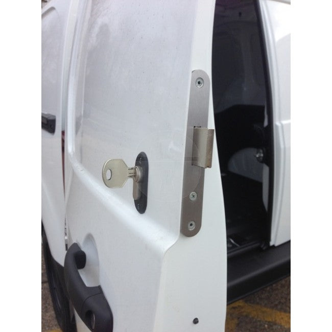 Peugeot Partner rear door deadlock