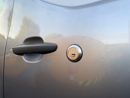 Peugeot Partner 2018 sliding door slamlock