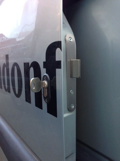 Renault Master Rear Lock Box Renault Master Deadlocks | Vanlocker | Van Lock Experts | UK ...