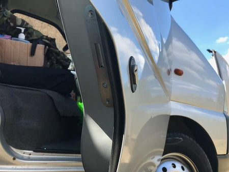 Suzuki Carry drivers door deadlock