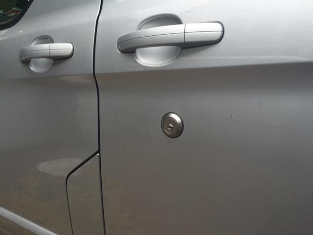 Transit Custom sliding door slamlock