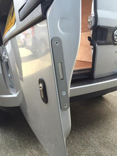 Vauxhall Combo 12 rear door deadlock