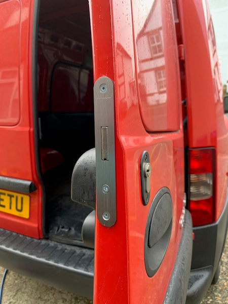 Vauxhall Combo 01 rear door deadlock