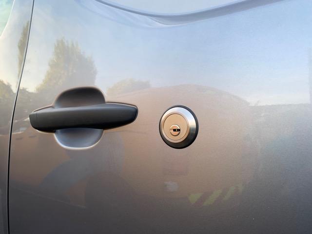 New Vauxhall Combo Cargo sliding door slamlock