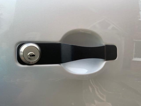 Vauxhall Vivaro 2014 sliding door slamhandle