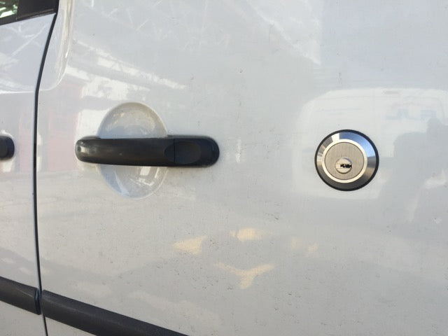 VW Caddy sliding door slamlock