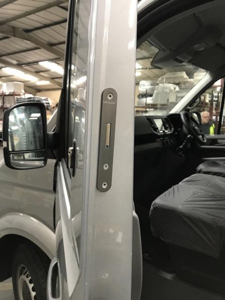 New VW Crafter cab door deadlock