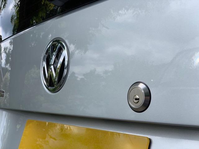 VW TRANSPORTER T6 SLIDING DOOR LOCK & HANDLE SHIELD - Vanlocker Ltd